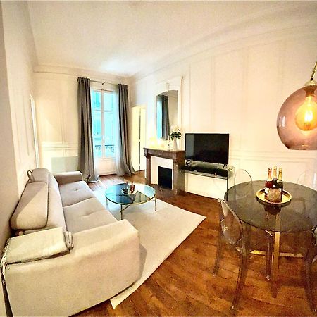 Prestige A Paris Luxe, Calme Et Proche Tour Eiffel Et Champs-Elysees Exterior foto